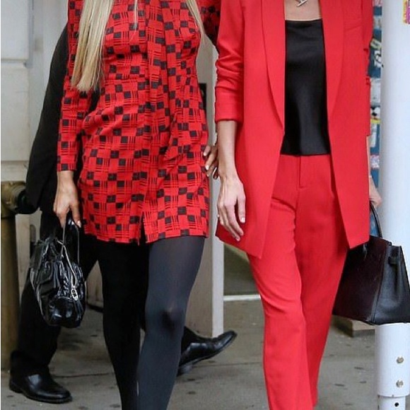 Bebe - Picture 10 of 11